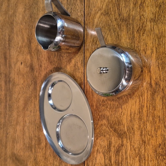 VINTAGE Shiny Chrome Cream and Sugar Set With Spoon And Tray - Picture 6 of 16